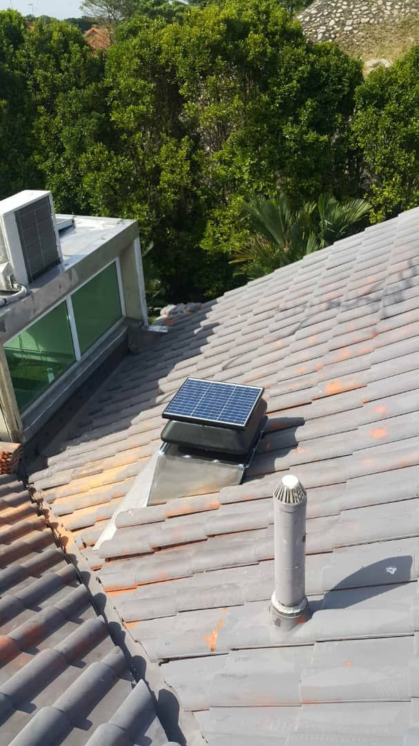 30W 14平方英寸太阳能屋顶排气扇