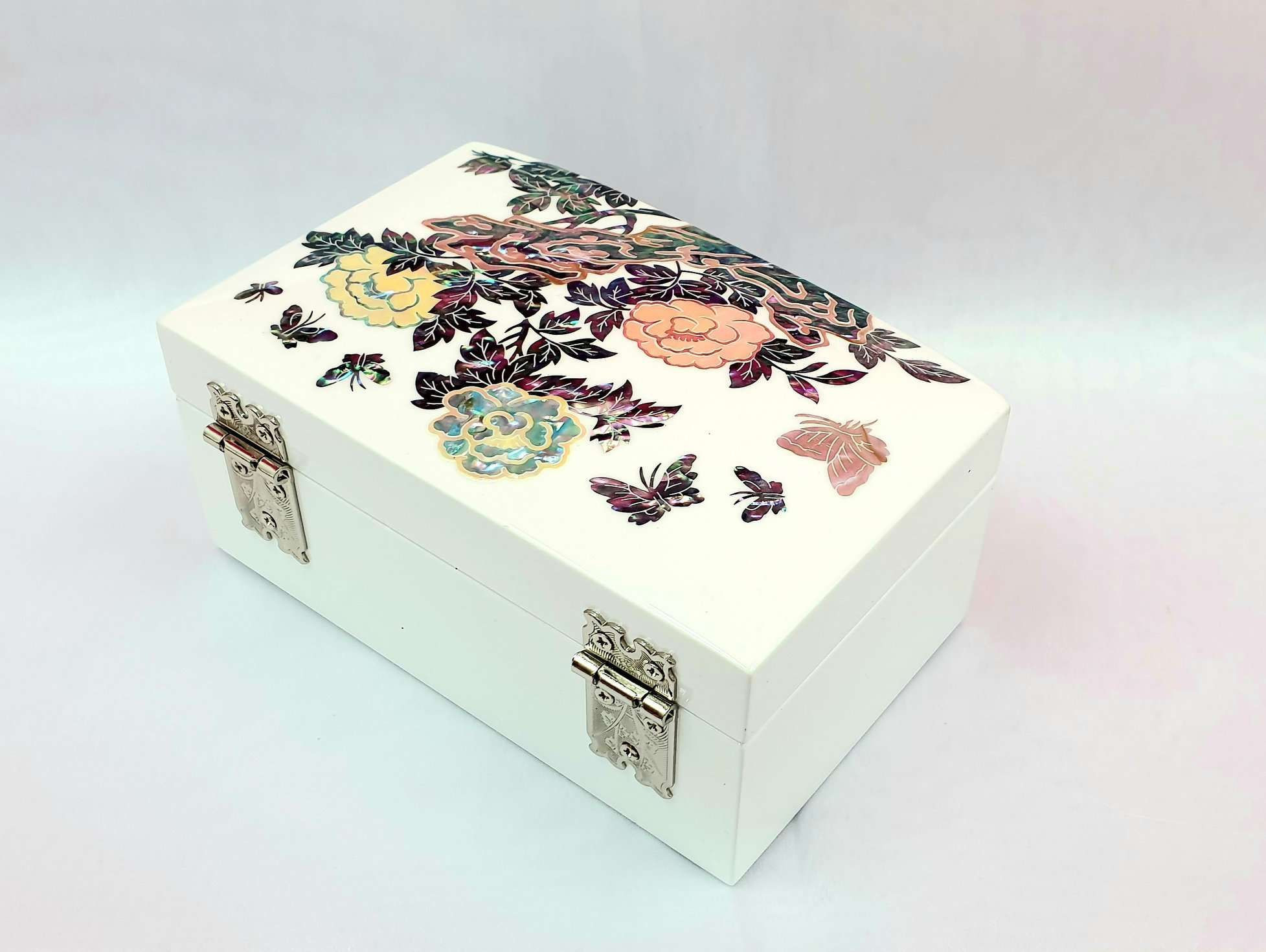 韩国传统珍珠母首饰盒白玉牡丹首饰盒