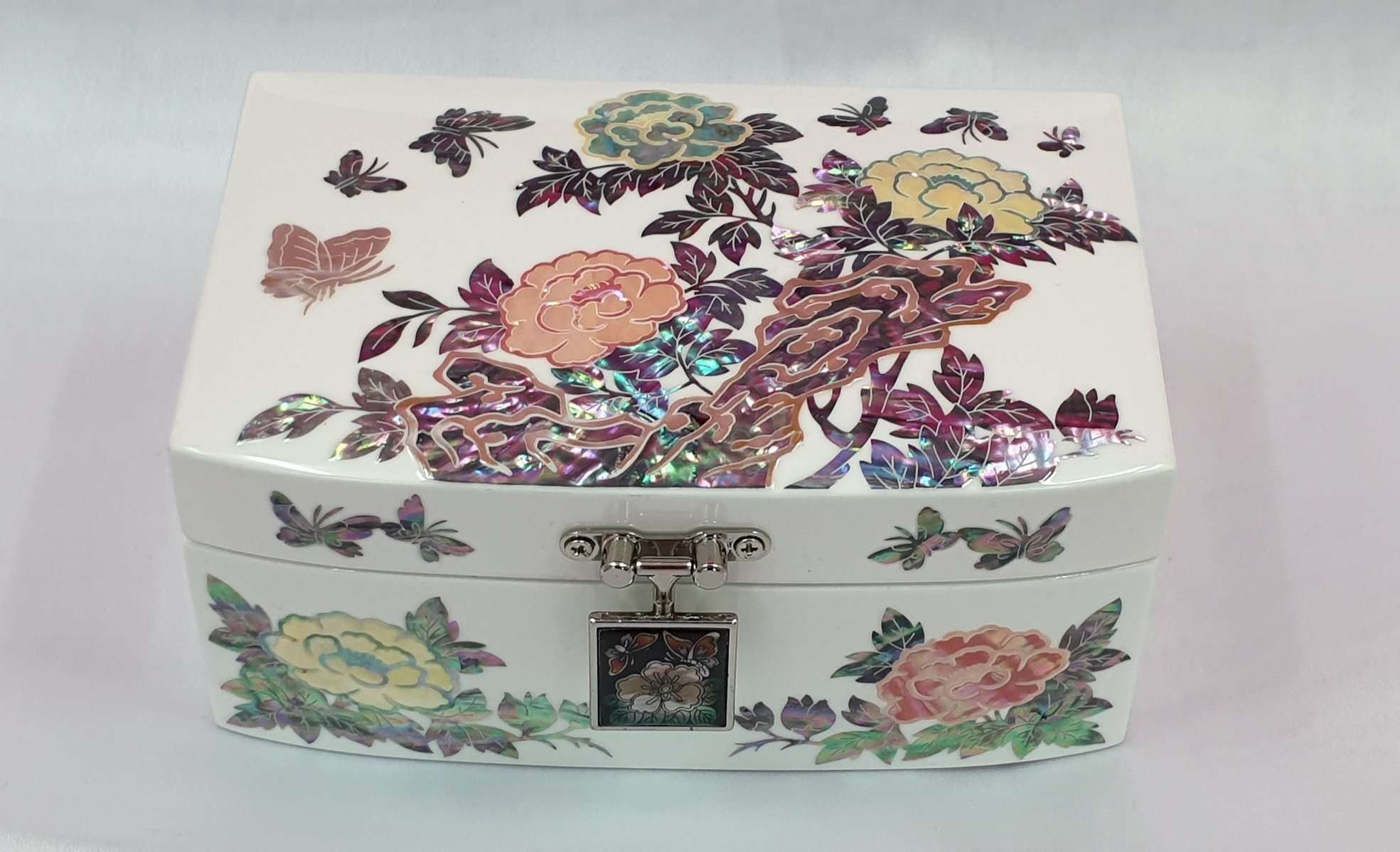韩国传统珍珠母首饰盒白玉牡丹首饰盒