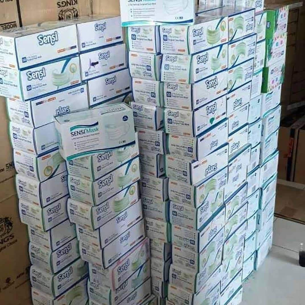 无纺布三层一次性医用口罩